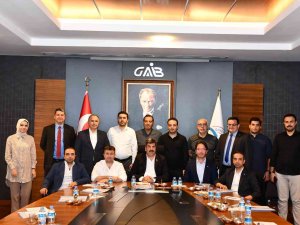 Halıcılar 7 Kıta 7 Ülke Projesiyle Yeni Pazarlara Yöneliyor