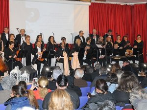 Çeşme’deki Türk Sanat Müziği Korosu Yeni Sesler Arıyor