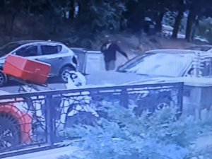 Maltepe’de Liseli Genç Kıza Taciz: Dakikalarca Takip Etti