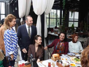 Başkan Vekili Tutuk Kadın Girişimcilerle Bir Araya Geldi