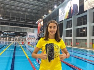 Türkiye Şampiyonu Işık, Fenerbahçe’ye Transfer Oldu