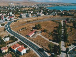 Tatvan’da Asfalt Seferberliği