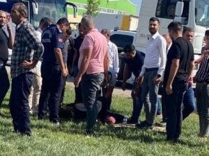 Boşanmak İsteyen Karısını 6 Yerinden Bıçakladı