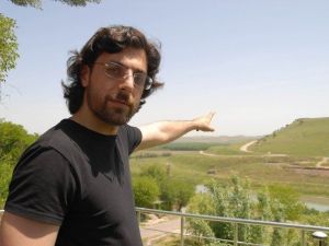 Yardımcıoğlu, Diyarbakır’daki Tarihi Sembollerin Şifresini Çözdü