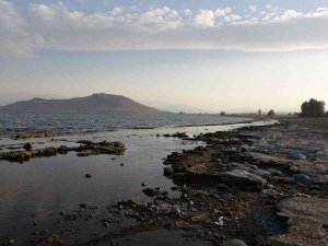 Uzmanından Van Gölü İçin Uyarı