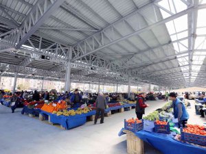 Yenimahalle’den Pazar Yerlerine Çevreci Dokunuş