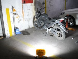 Bir Aydır Otoparkta Duran Motosiklet Çalıntı Çıktı