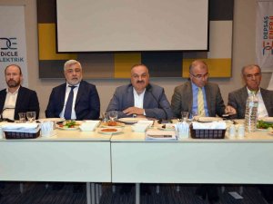 Dicle Elektrikten Çiftçilere Sıfır Faizli Tarımsal Elektrik Kredisi