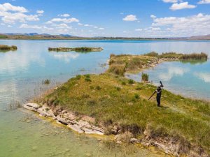Sivas’ta Doğa Harikası Göl Fotoğrafçıların Uğrak Yeri Oldu