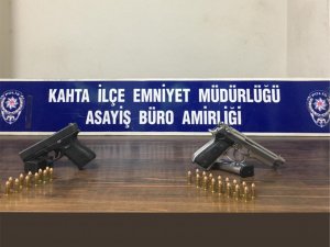 Adıyaman’da Düğünde Havaya Ateş Açan 2 Kişi Gözaltına Alındı