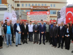 Tunceli’de Çiftçilere 521 Ton Buğday Ve Arpa Dağıtıldı