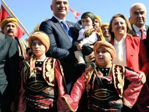 Bakan Ersoy, Ankaralı Seymenlerle Bir Araya Geldi