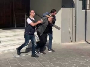 Akılalmaz Dolandırıcılığa İ̇zmir Merkezli 3 İlde Operasyon: 6 Gözaltı