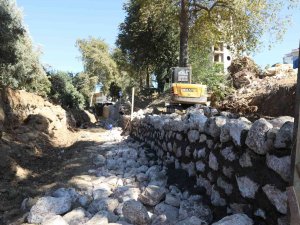 Alanya Belediyesi Yarderesindeki Çalışmalara Hızla Devam Ediyor