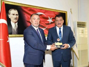 Öndeş’den Başkan Gürkan’a Ziyaret