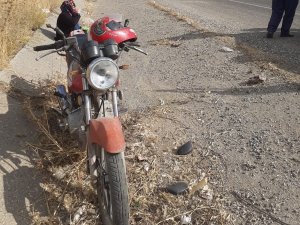 Devrilen Motosikletteki Yolcu Yaralandı