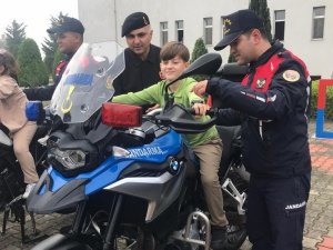 Öğrenciler Jandarmayı Tanıdılar