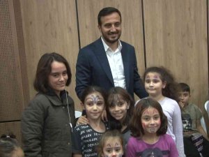 Peygamber Efendimizin Hicretini Anlatan ‘Tay’ Filminin Gösterimi Bağcılar’da Yapıldı