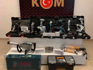 Konya’da Gümrük Kaçağı Elektronik Eşya Ele Geçirildi