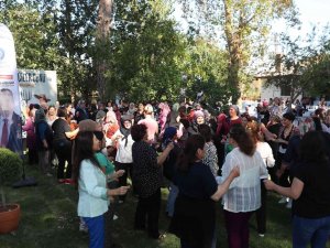 Büyükşehir Kadın Çiftçileri Buluşturdu