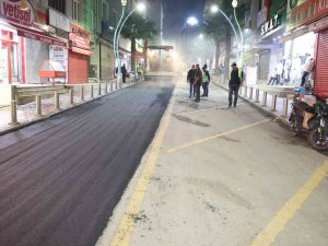 Fatih Caddesi’ne 560 Ton Asfalt Serildi