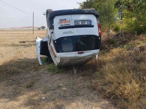 Kontrolden Çıkan Otomobil Takla Attı; 1 Yaralı