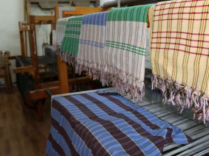 Gazenne Kumaşı Kadınların Elinde Yeniden Hayat Buluyor