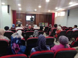 Midyat’ta Kadınlara "En İyi Narkotik Polisi Anne" Eğitimi