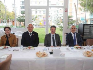 Başkan Deveci’den Emekli Astsubaylara: "Burası Sizin Eviniz"