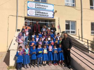 Antalya Konyaaltı’ndan Kardeş Okul Çarıkballı’ya Kitap Desteği