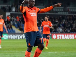 Uefa Avrupa Konferans Ligi’nde Haftanın Oyuncusu Okaka Seçildi
