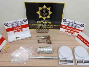 Kütahya’daki Uyuşturucu Operasyonunda 5 Şüpheli Yakalandı