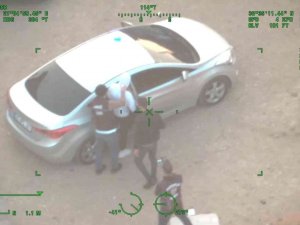 İ̇zmir Polisinden Uyuşturucu Tacirlerine Helikopter Destekli Dev Operasyon