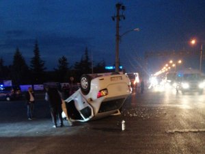 Malatya’da İki Otomobil Çarpıştı: 1 Yaralı
