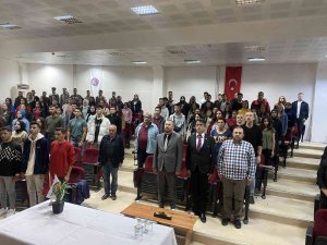 Ezine Meslek Yüksek Okulu’nda İlk Ders Altınok’tan