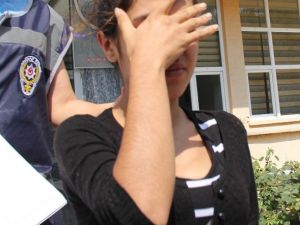 Sahte Parayla Yakalanan Genç Kız Ve Arkadaşı Tutuklandı
