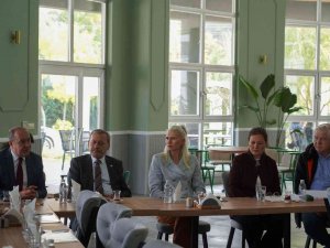 Bilecik Belediyesi Altyapı Projeleri Hakkında Bilgilendirme Toplantısı Yaptı