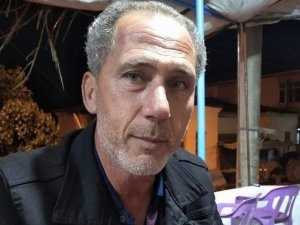 Annesi Eve Almadığı İçin Ateş Etti, Mermilerin Hedefi Arkadaşı Oldu
