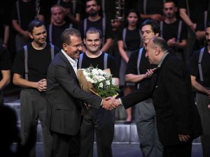 Mersin Şehir Tiyatrosu Sezonu Açtı