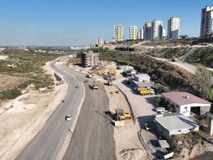 Tarsus’un Ulaşım Altyapısı Güçlendiriliyor