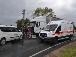 Yağışlı Hava Kazayı Beraberinde Getirdi: 1 Yaralı