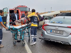 Malatya’da Feci Kaza: 1 Ölü, 4 Yaralı