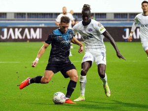 Spor Toto Süper Lig: Kasımpaşa: 0 - Adana Demirspor: 2 (İ̇lk Yarı)