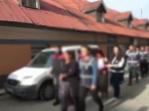 Tunceli’de Kapı Dilini Düşürüp Hırsızlık Yapan 6 Kişi Yakalandı
