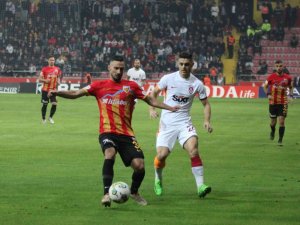 Spor Toto Süper Lig: Kayserispor: 2 - Galatasaray: 1 (Maç Sonucu)