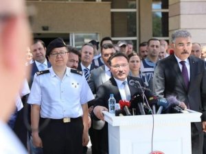 Vali Çiçek: "Gençlerimizi Zehirlemek İsteyen Alçaklara Göz Açtırmayacağız"
