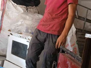 Darp Edilen Hurdacı Genç 12 Günlük Yaşam Mücadelesini Kaybetti
