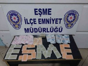 Uşak’ta Kumar Oynayan 4 Kişi Suçüstü Yakalandı