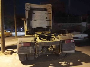 Bozüyük’te Tır Parkından Çalınan Çekici Manisa’da Bulundu