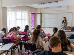 Marmaris Esnaf Ve Sanatkarlar Odasından Üyelerinin Çocuklarına Anlamlı Hizmet